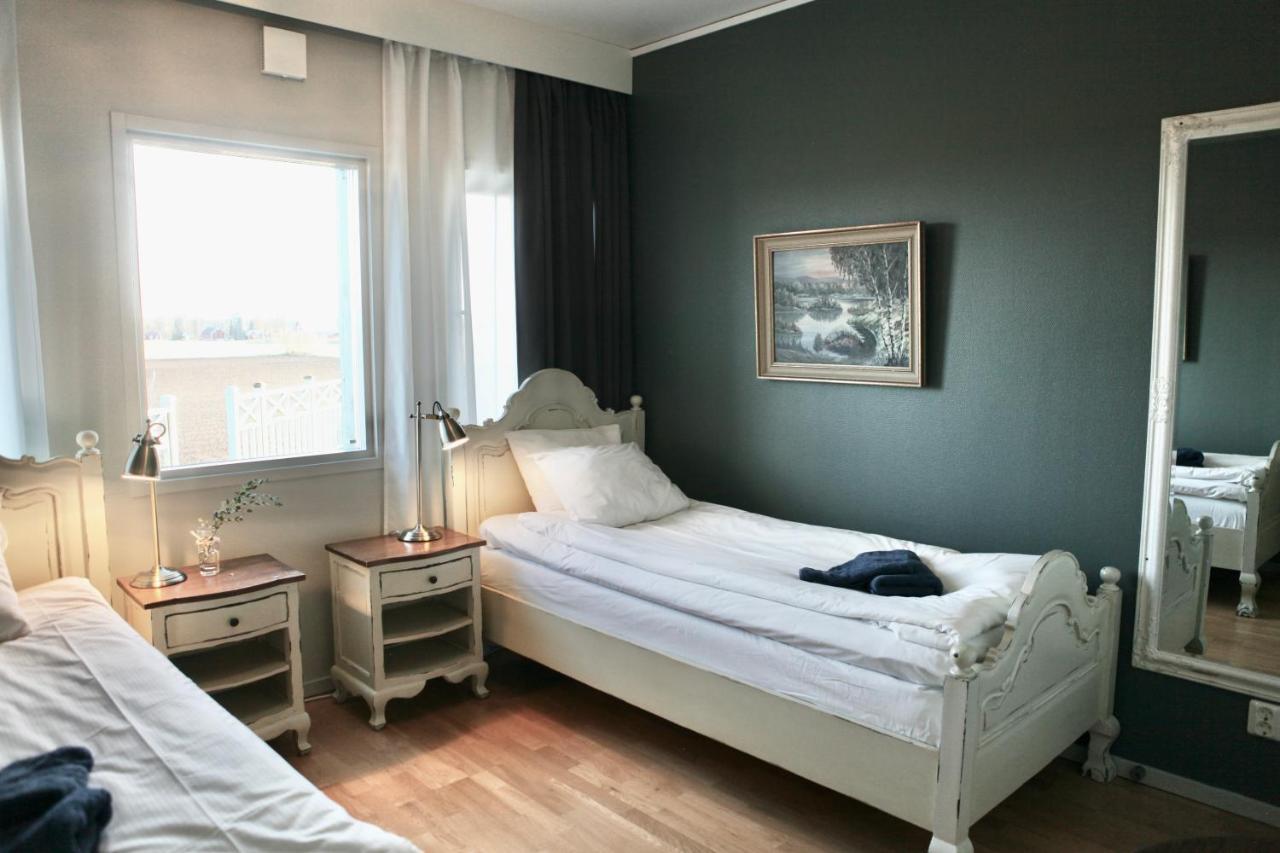 Torpa Gard Hotel Borensberg ภายนอก รูปภาพ
