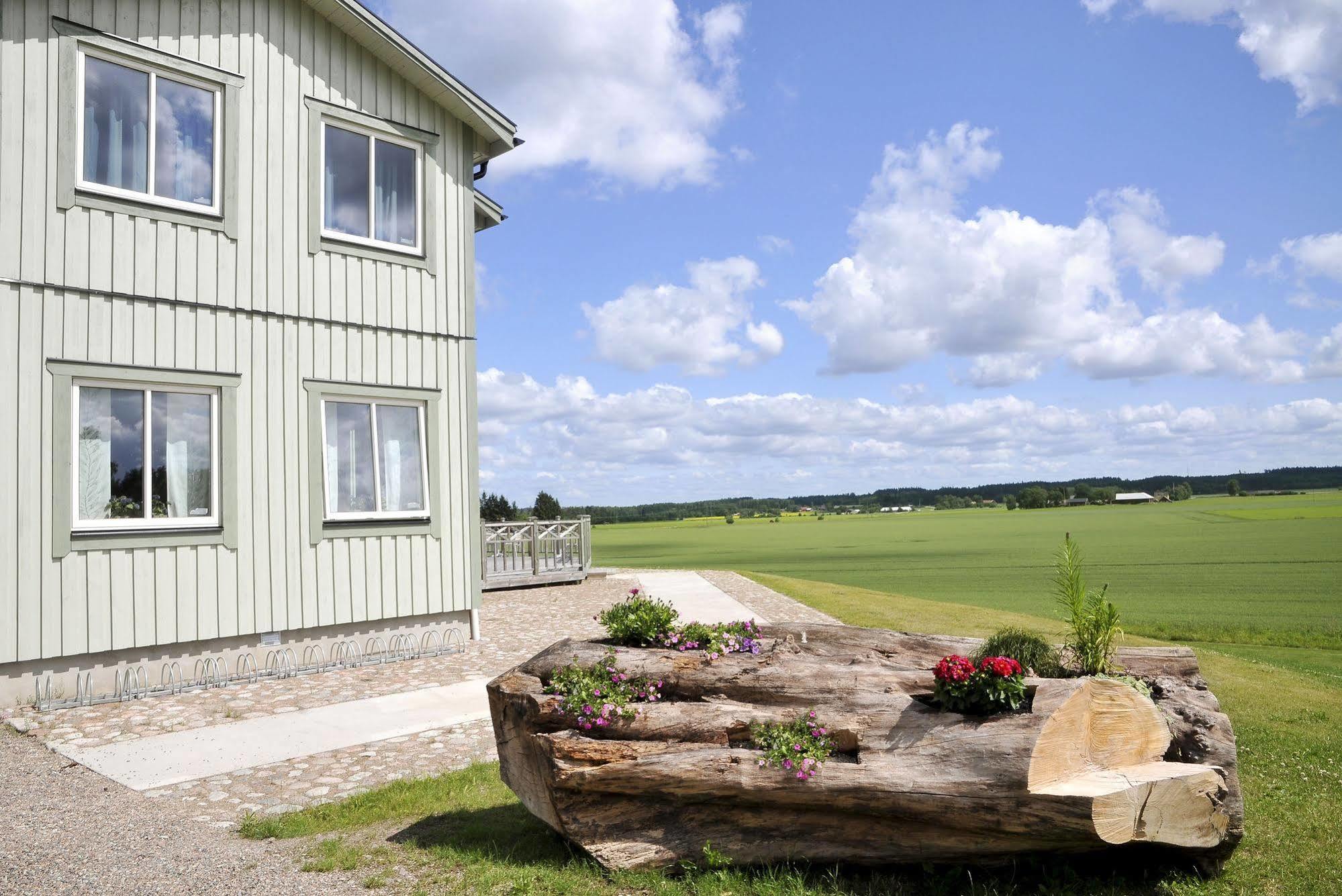 Torpa Gard Hotel Borensberg ภายนอก รูปภาพ
